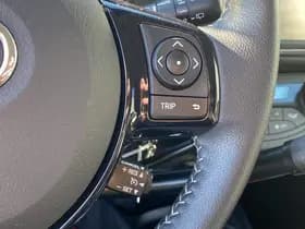 Toyota Yaris thumbnail 84