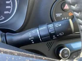 Toyota Yaris thumbnail 85