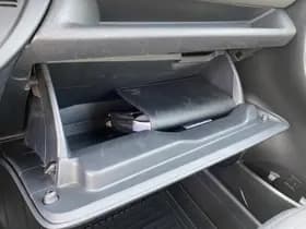 Toyota Yaris thumbnail 38