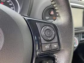 Toyota Yaris thumbnail 79