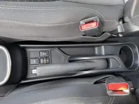 Toyota Yaris thumbnail 84