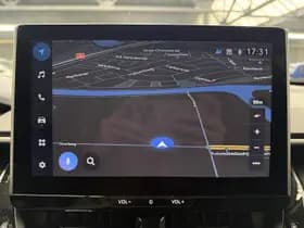 Toyota Corolla-cross thumbnail 11