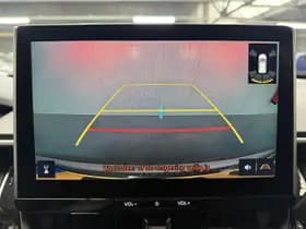 Toyota Corolla-cross thumbnail 12