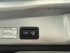 Toyota Corolla-cross thumbnail 23