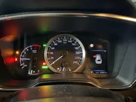 Toyota Corolla-touring-sports thumbnail 5