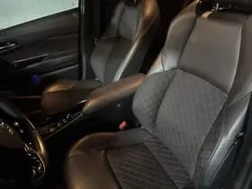 Toyota C-hr thumbnail 26