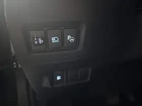 Toyota C-hr thumbnail 27