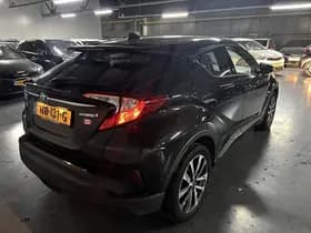 Toyota C-hr thumbnail 44