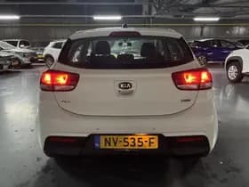 Kia Rio thumbnail 18