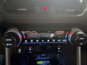 Toyota Rav4 thumbnail 37