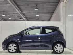 Toyota Aygo thumbnail 2