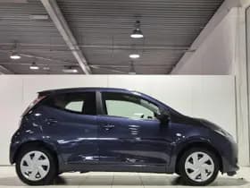 Toyota Aygo thumbnail 13