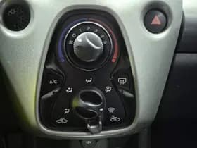 Toyota Aygo thumbnail 55