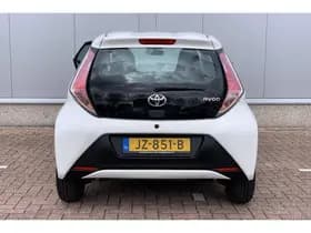Toyota Aygo thumbnail 25