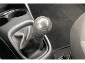 Toyota Aygo thumbnail 36