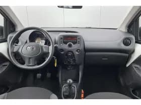 Toyota Aygo thumbnail 9