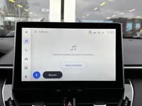 Toyota Corolla-cross thumbnail 15