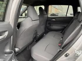 Toyota Corolla-cross thumbnail 24
