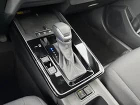 Toyota Corolla-cross thumbnail 25