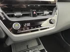 Toyota Corolla-cross thumbnail 26