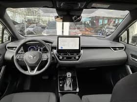 Toyota Corolla-cross thumbnail 35