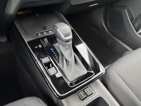 Toyota Corolla-cross thumbnail 56