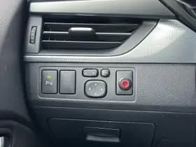 Toyota Avensis thumbnail 29