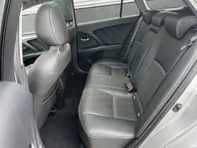 Toyota Avensis thumbnail 45