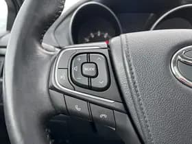 Toyota Avensis thumbnail 75