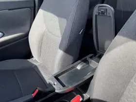 Toyota Yaris-cross thumbnail 43