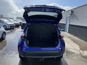 Toyota Yaris-cross thumbnail 7