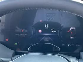 Toyota Urban-cruiser thumbnail 110