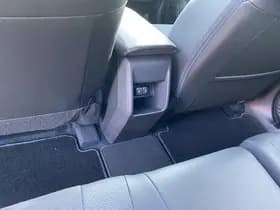 Toyota Urban-cruiser thumbnail 132