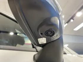 Toyota Urban-cruiser thumbnail 25