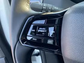 Toyota Urban-cruiser thumbnail 38