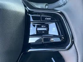 Toyota Urban-cruiser thumbnail 39