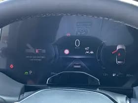 Toyota Urban-cruiser thumbnail 41