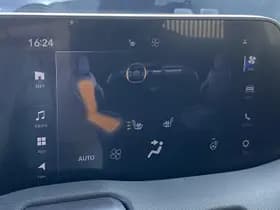 Toyota Urban-cruiser thumbnail 57