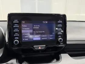 Toyota Yaris thumbnail 36