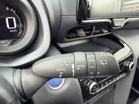 Toyota Yaris-cross thumbnail 50