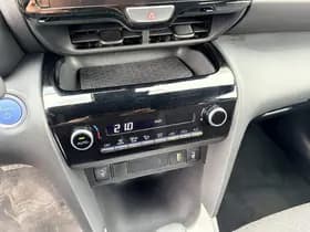 Toyota Yaris-cross thumbnail 56