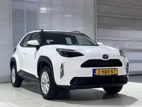 Toyota Yaris-cross thumbnail 4