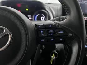 Toyota Yaris-cross thumbnail 50