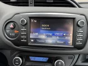 Toyota Yaris thumbnail 16