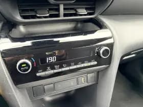 Toyota Yaris-cross thumbnail 22