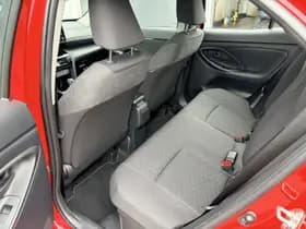 Toyota Yaris-cross thumbnail 23