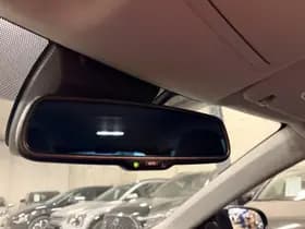 Toyota Auris thumbnail 18