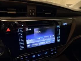 Toyota Auris thumbnail 19