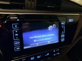 Toyota Auris thumbnail 21