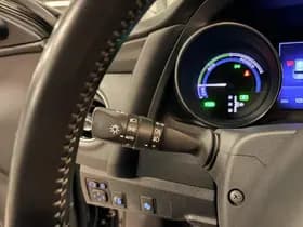 Toyota Auris thumbnail 40